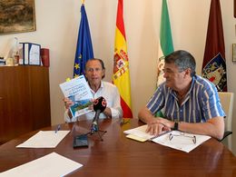  José María Román y Carlos Viseras presentando el diagnóstico para el Plan Municipal de Cambio Climático de Chiclana
